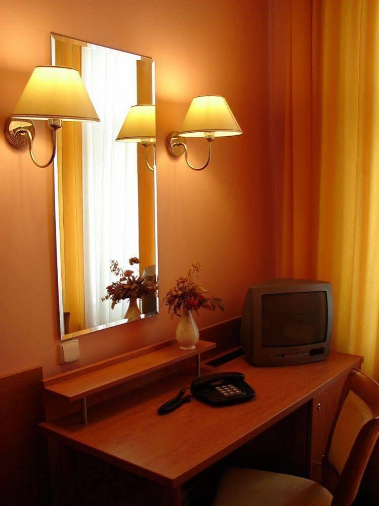 Aladin Praha Hotel Exterior photo